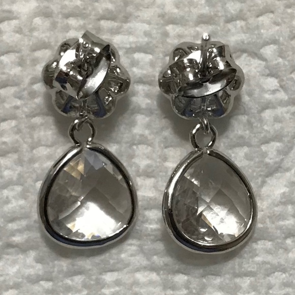 Daphne Bridgerton Cubic Zirconia Flower Stud Teardrop Handmade Replica Earrings - Picture 11 of 14